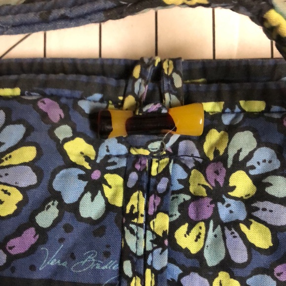 Vera Bradley Tote Bag Toggle & Loop Closure - Picture 2 of 6